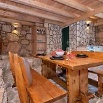 Lovely In With Wifi Casa vacanze Vrgorac