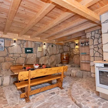 Lovely In With Wifi Vrgorac